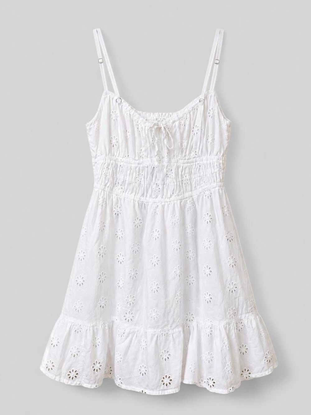 Hollister White Eyelet Smocked Mini Dress XS Cottagecore Pockets EUC